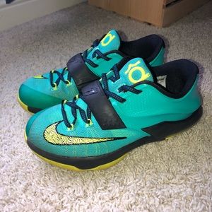 Nike KD 7 “Uprising”